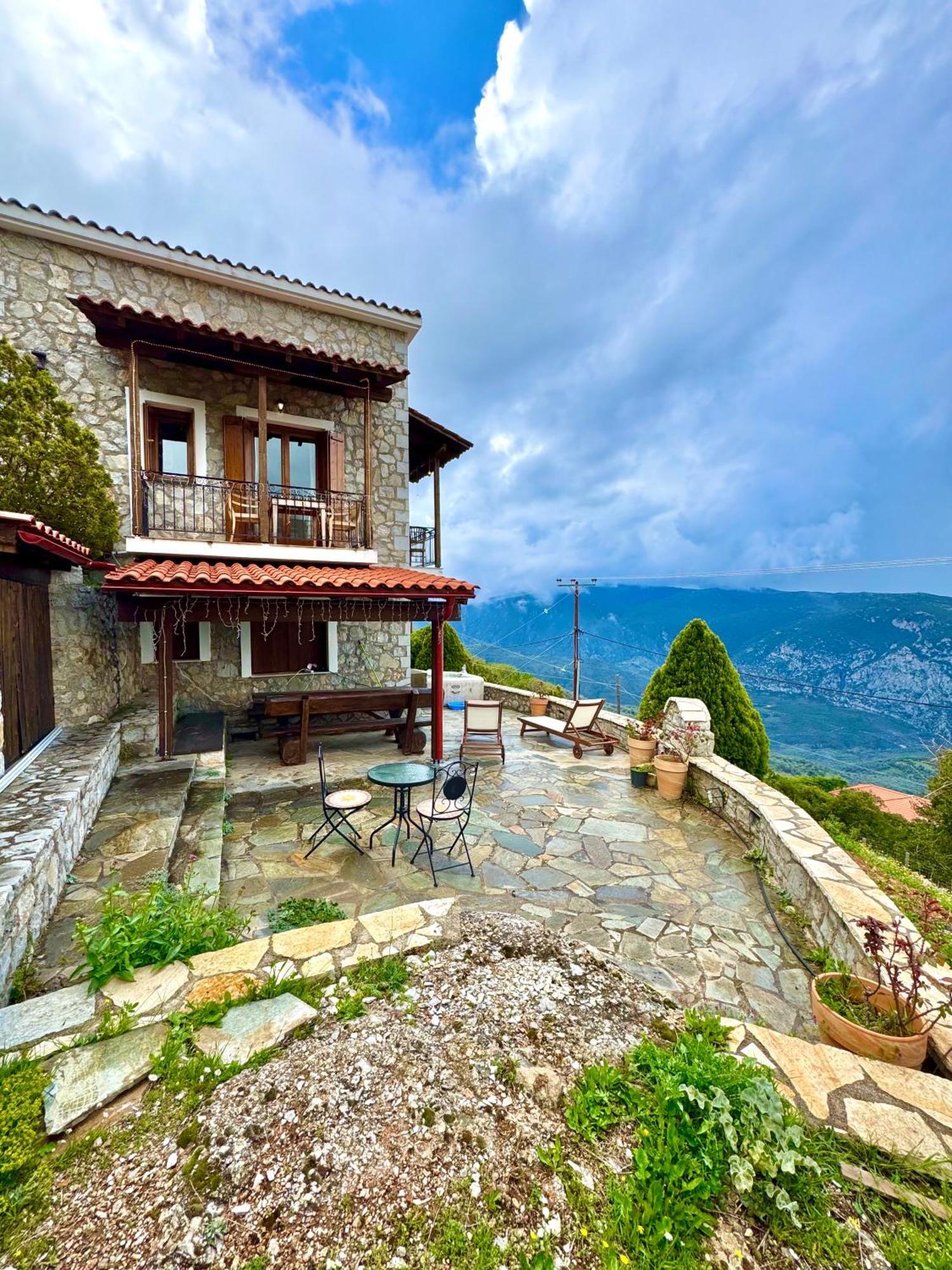 Rock Dandy Deluxe Chalet In Arachova - Delphi, Sauna, Prv Parking, Amazing View Exterior foto
